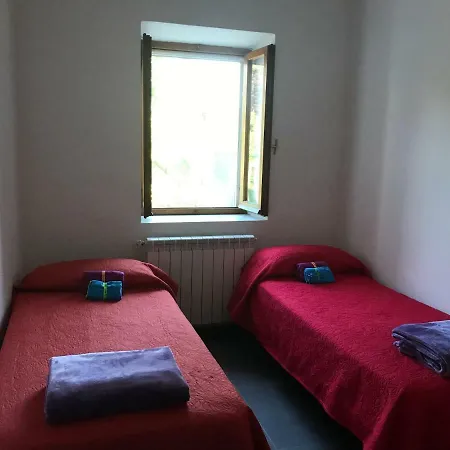 Alloggio Ideale Per 5 Terre E Per Via Francigena Apartment
