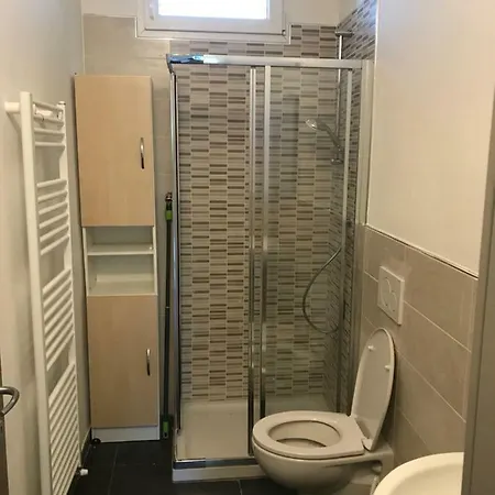Apartment Alloggio Ideale Per 5 Terre E Per Via Francigena