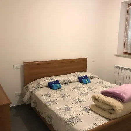 Apartment Alloggio Ideale Per 5 Terre E Per Via Francigena Sarzana